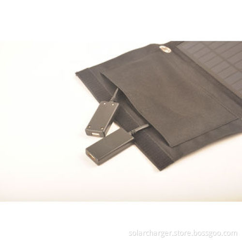 Solar Mobile Phone Charger with 2A Output Current, Dual-USB Port